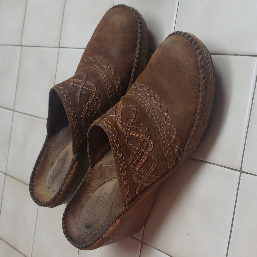 Artisan Clark Clogs